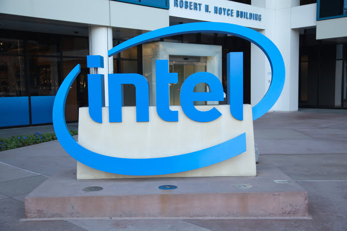 Intel Falls Behind as Chip Stocks Rebound