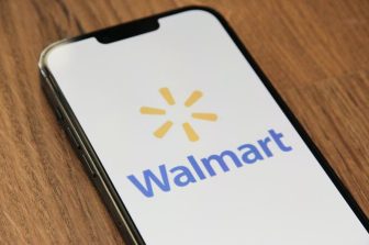 Factors to Consider Before Walmart’s Q1 Earnings Report