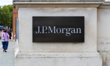 JPMorgan Thinks That a Slowing Economy Will Hurt Loa...