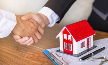 Realtor.com®: Down Payments Steady as Average FICO S...