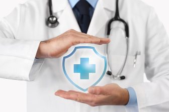 Canada’s Largest Cold Plunge Returns to Woodbine Beach on New Year’s Day