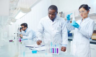 Coherus Oncology Announces Special Dividend of Biosi...