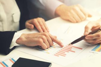 Equifax Canada Survey Shows One in Four Canadians Expect to Make Only Minimum Credit Card Payments
